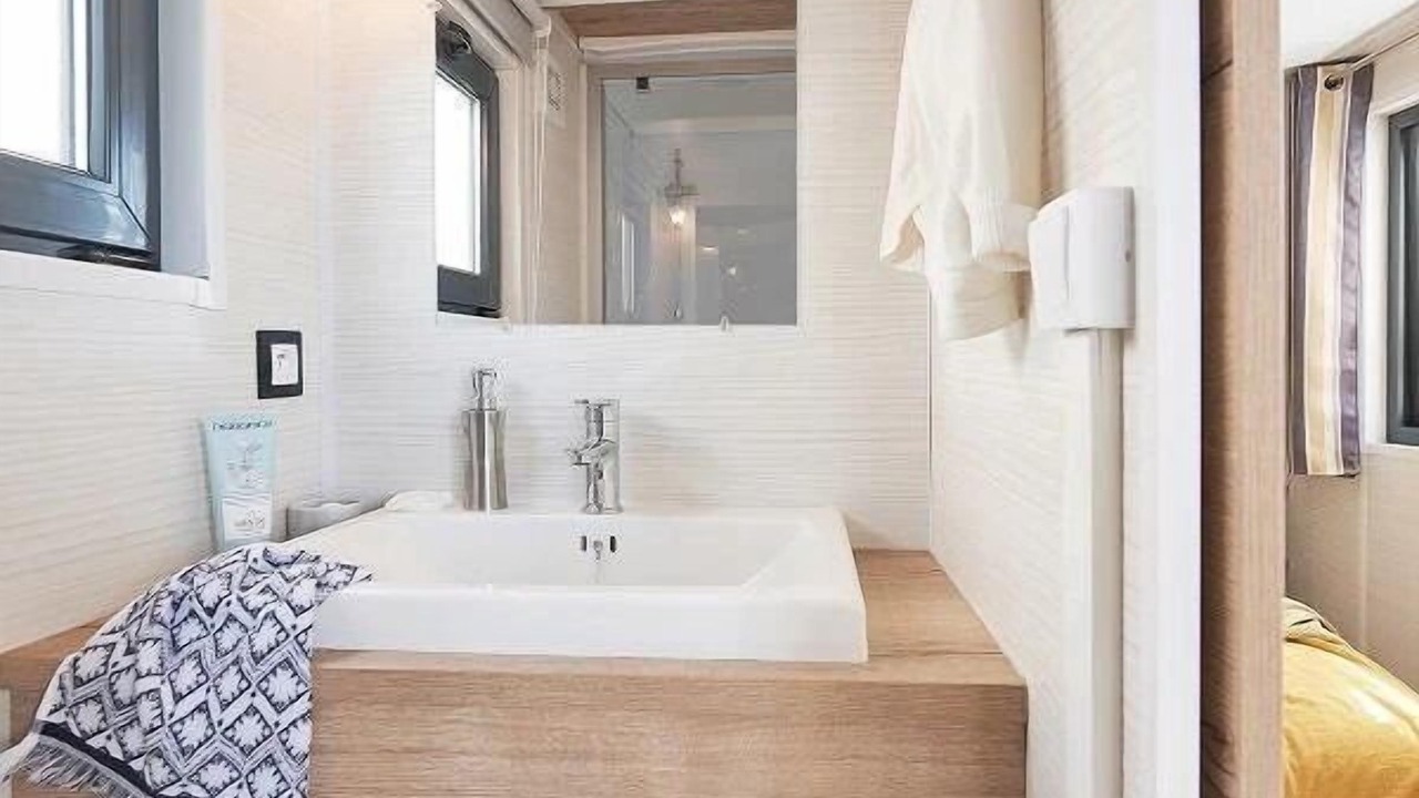 Photo of Bathroom in Caro