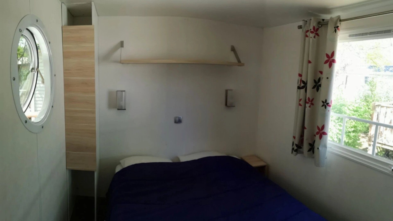 Photo of Bedroom in Collias