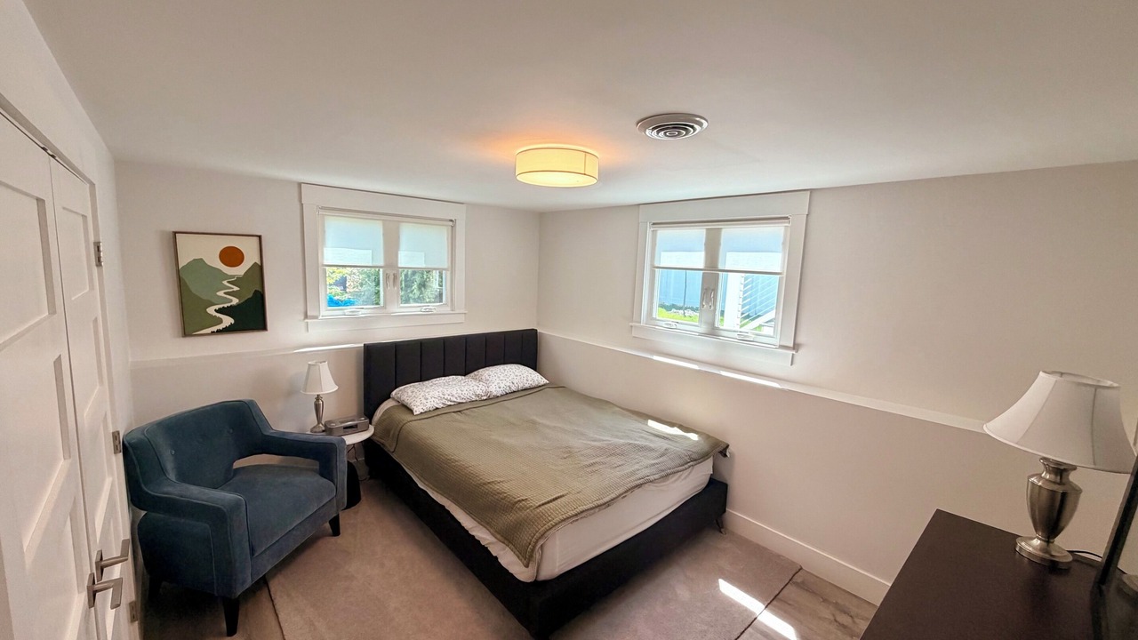 Photo of Bedroom in Summersea