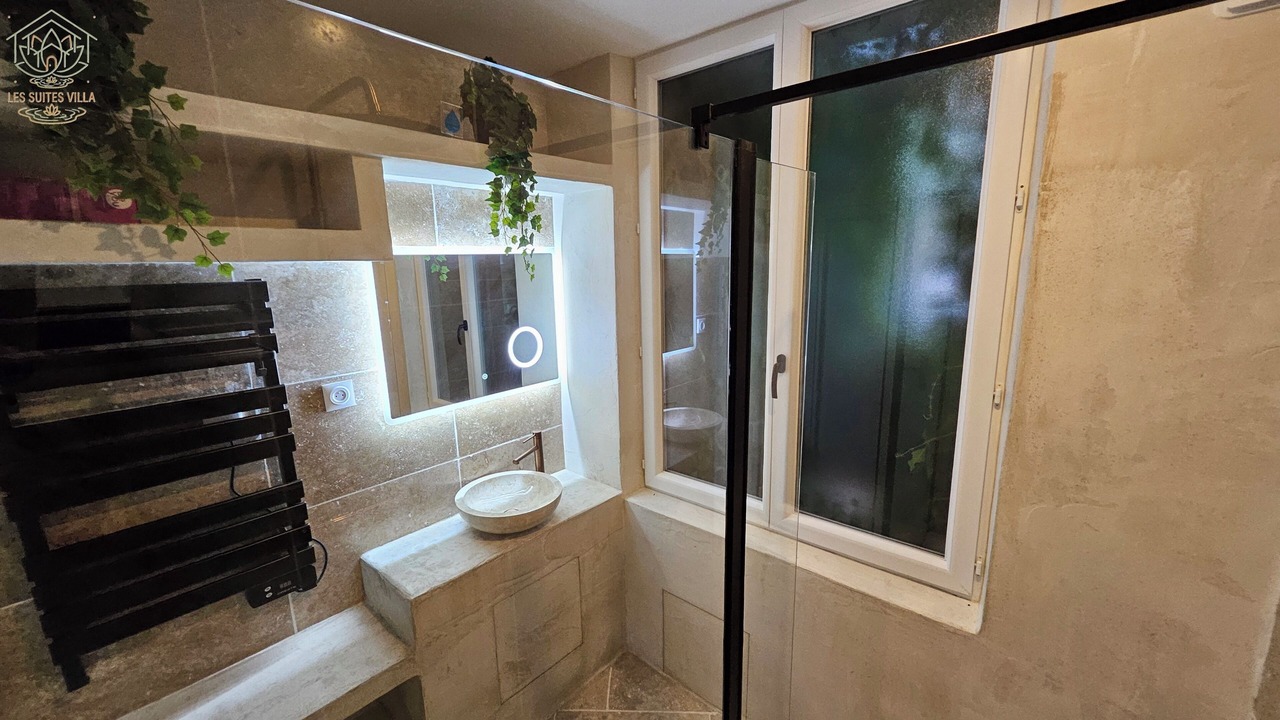 Photo of Bathroom in Montge-en-Goele