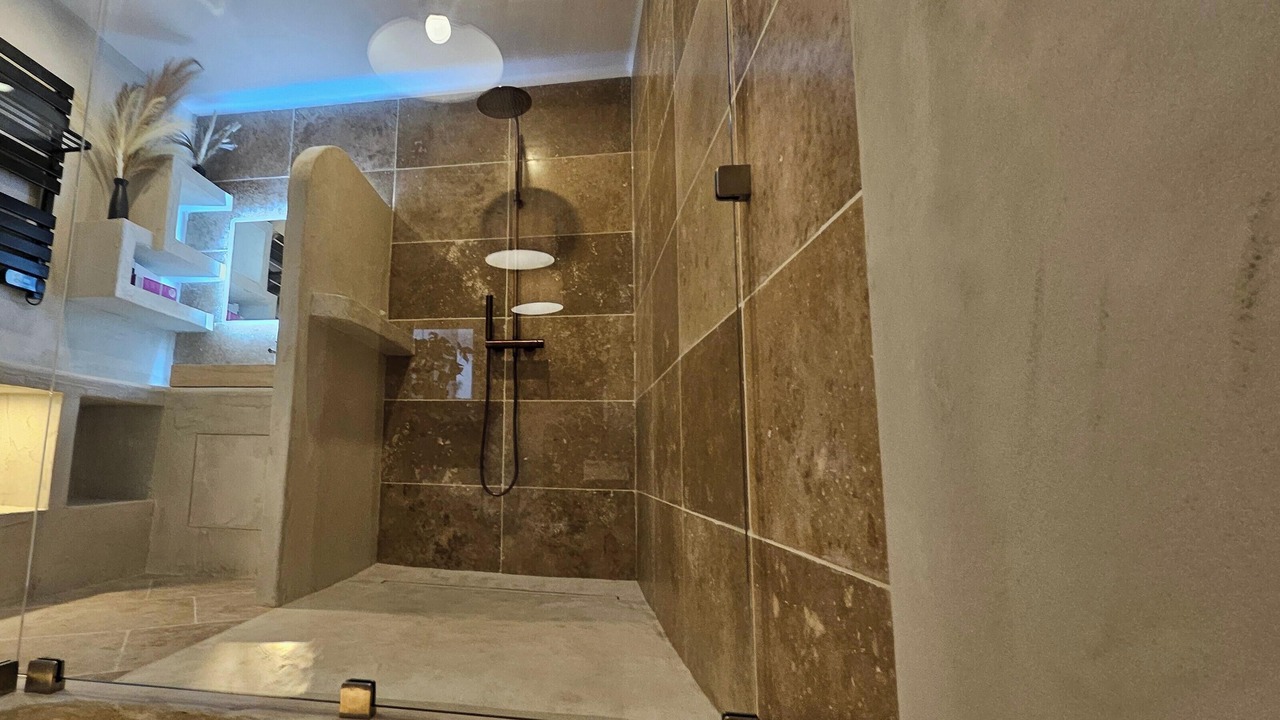 Photo of Bathroom in Montge-en-Goele