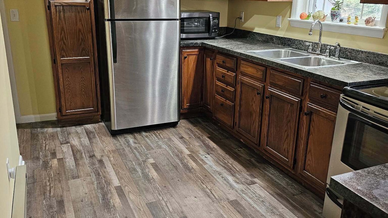 Photo of Kitchen in James Creek