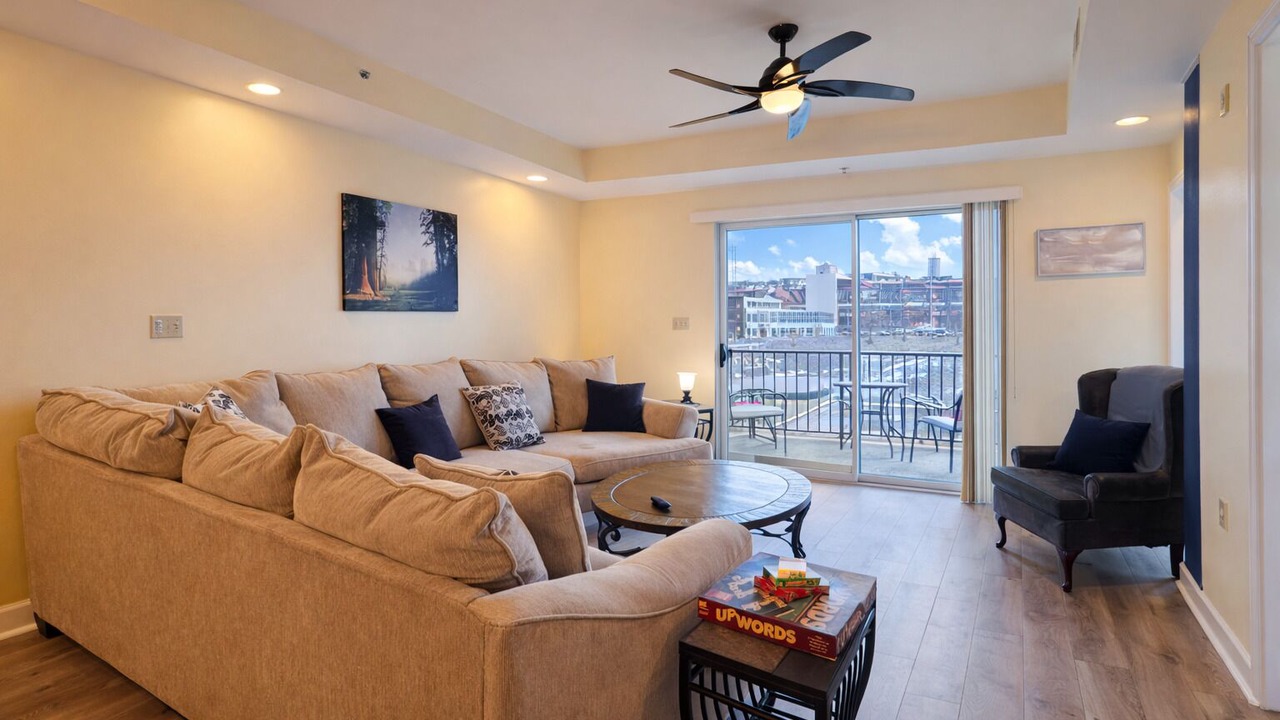 Photo of Livingroom in Bluff City