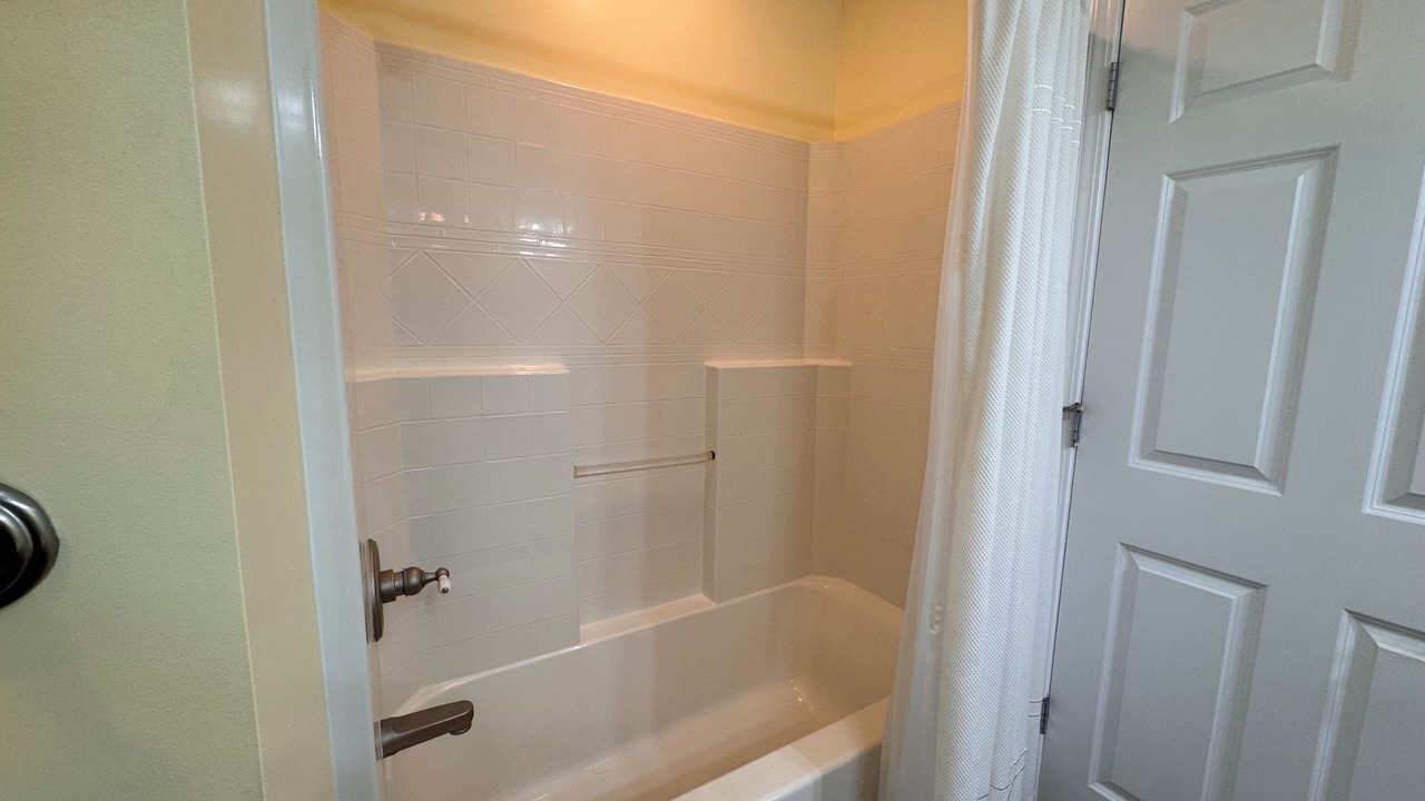 Photo of Bathroom in Bluff City