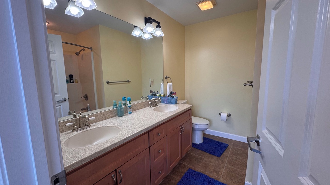 Photo of Bathroom in Bluff City