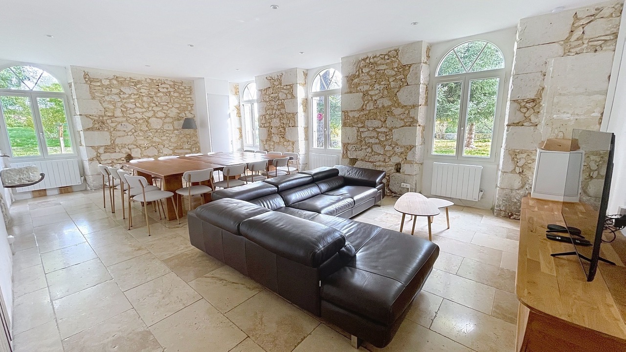 Photo of Livingroom in Castera-Verduzan