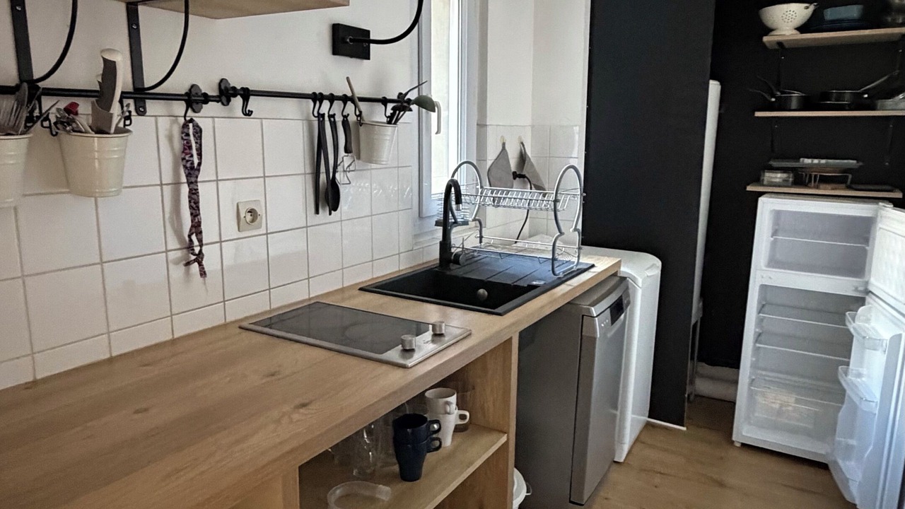 Photo of Kitchen in Downtown Angers