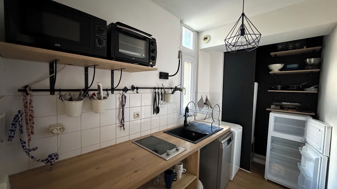 Photo of Kitchen in Downtown Angers