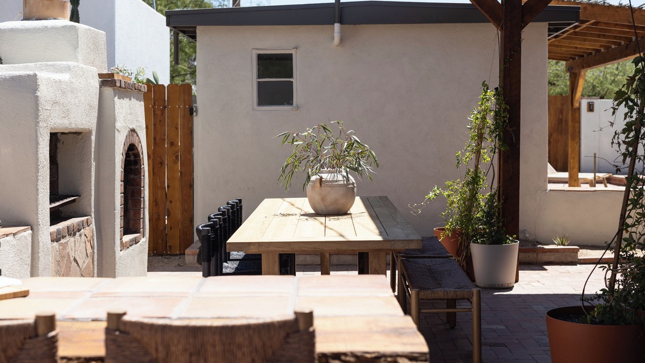 Photo of Outdoor in Blenman-Elm