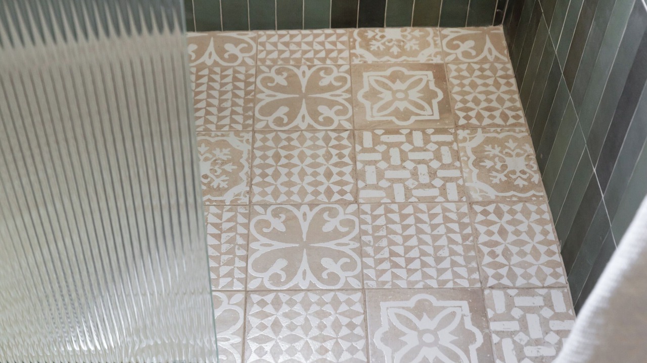 Photo of Bathroom in Blenman-Elm