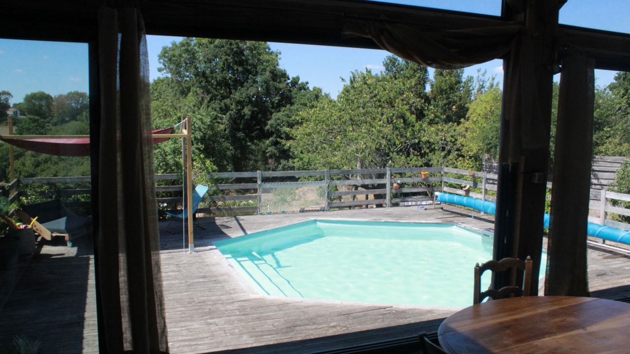 Photo of Outdoor in Pompaire
