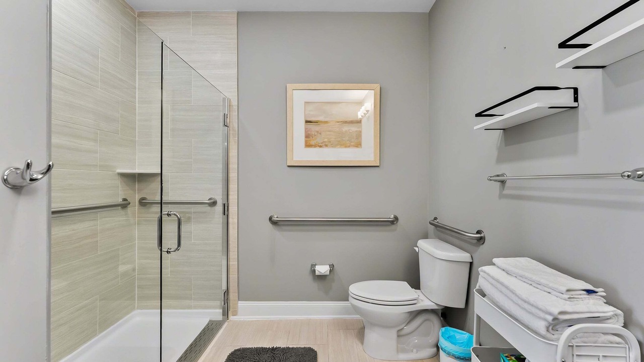 Photo of Bathroom in Townsend's Inlet