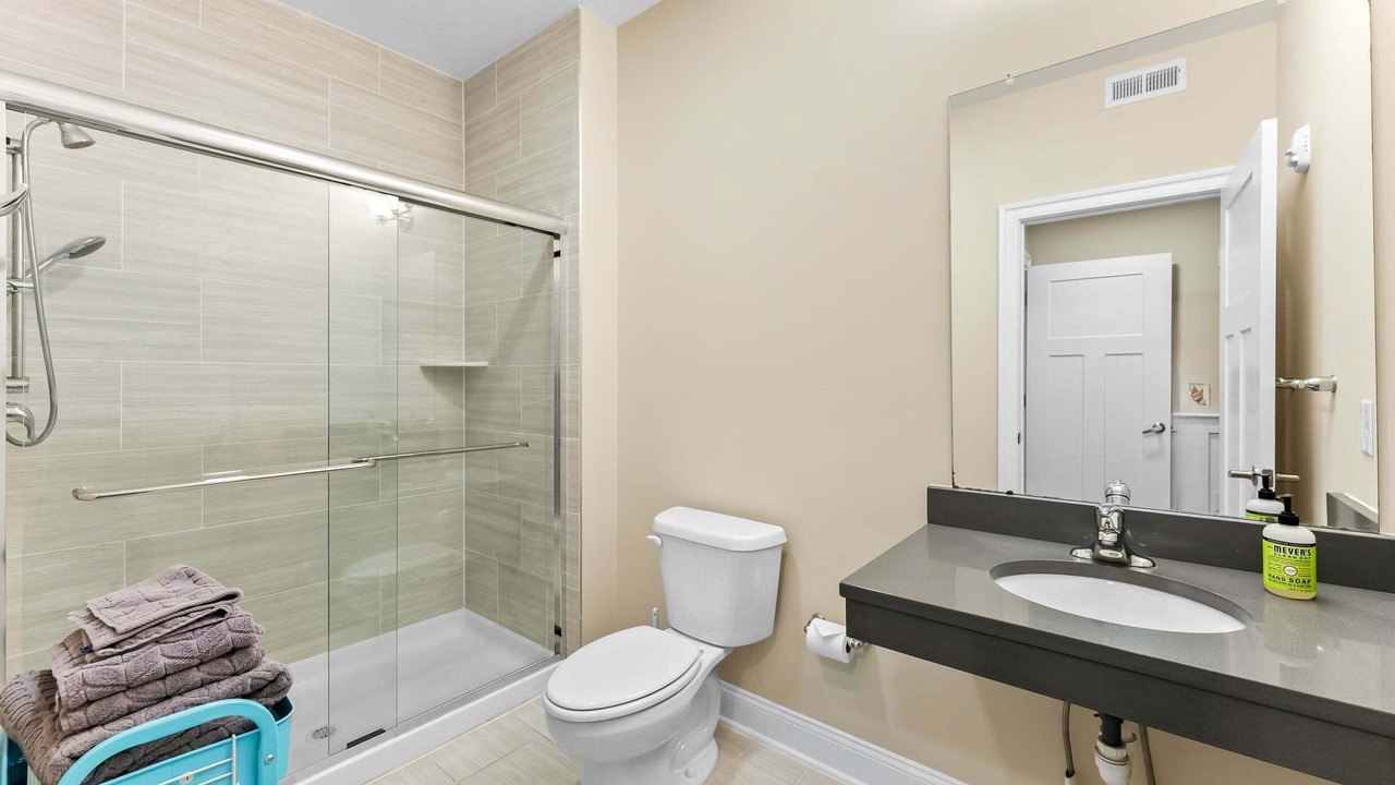 Photo of Bathroom in Townsend's Inlet
