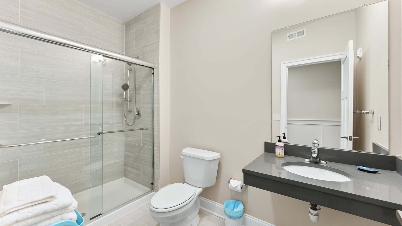 Photo of Bathroom in Townsend's Inlet