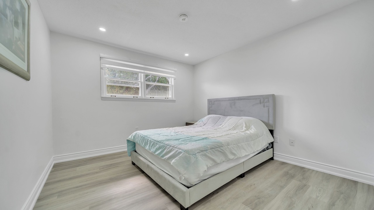 Photo of Bedroom in Caledon