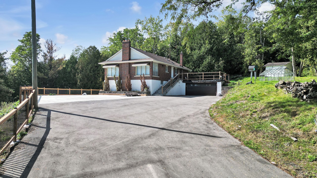 Photo of Outdoor in Caledon