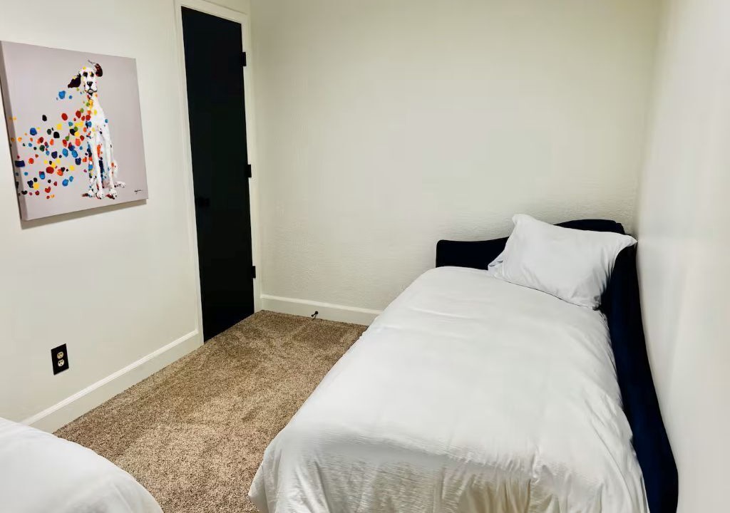 Photo of Bedroom in Hutchinson