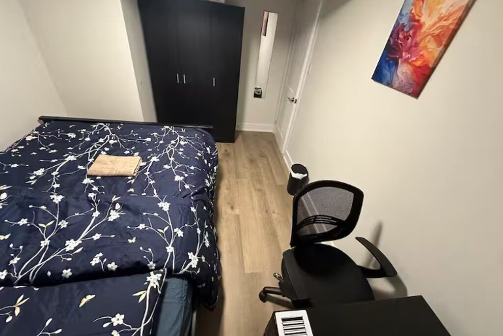 Photo of Bedroom in Thornhill