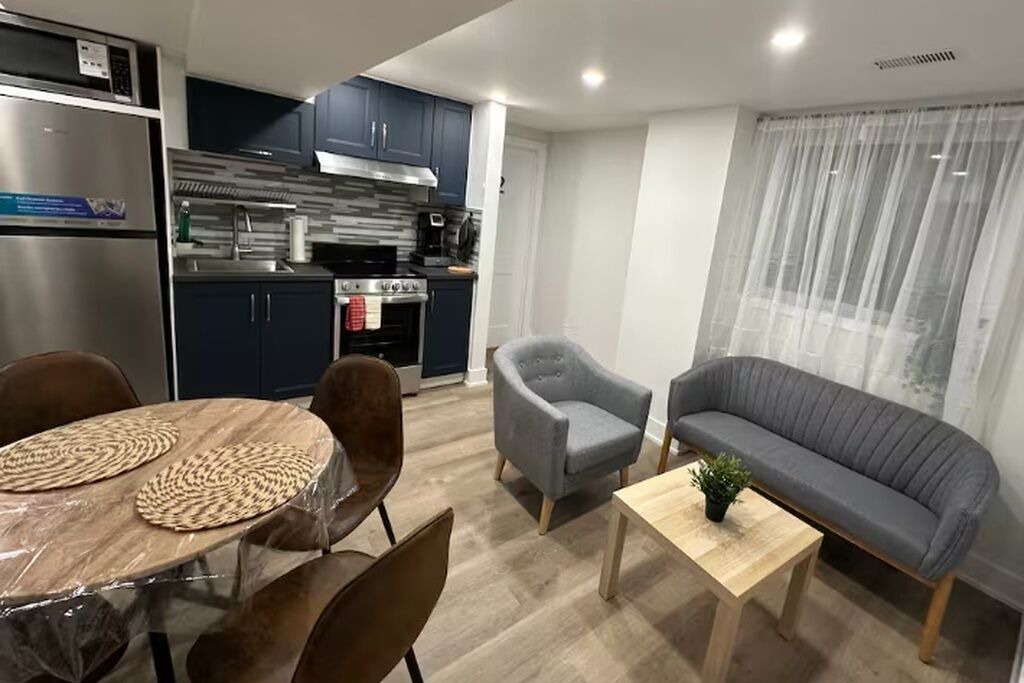 Photo of Bedroom in Thornhill