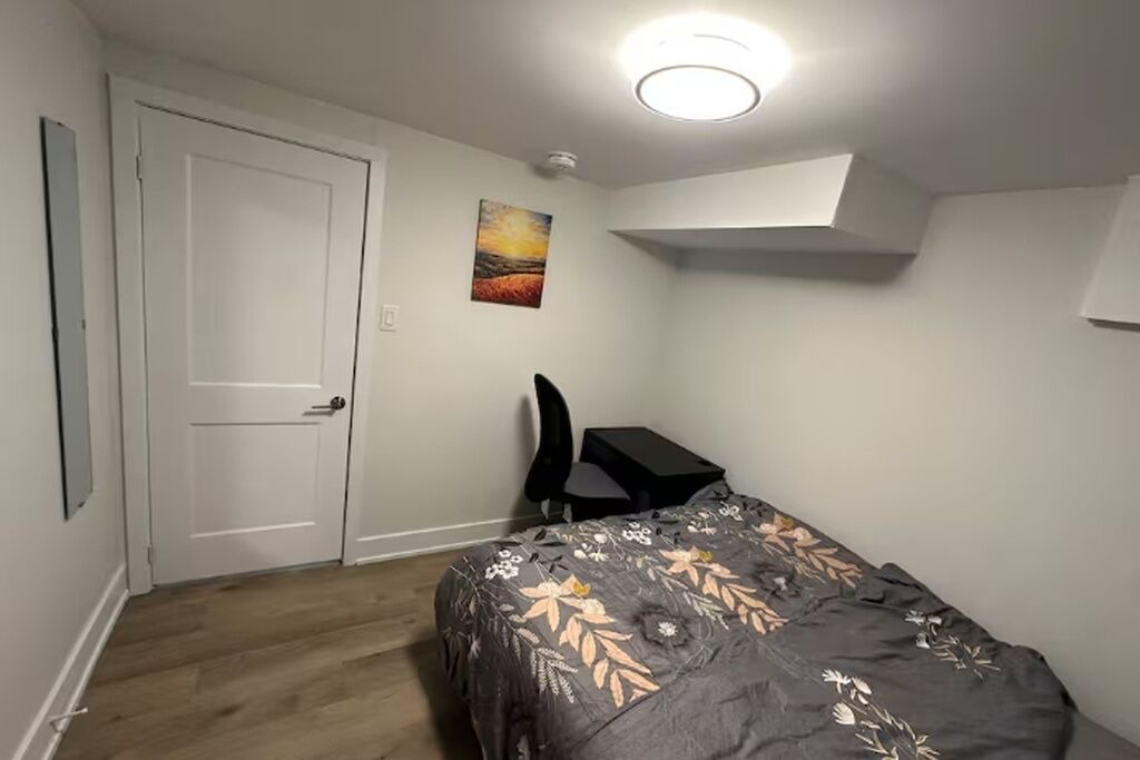 Photo of Bedroom in Thornhill
