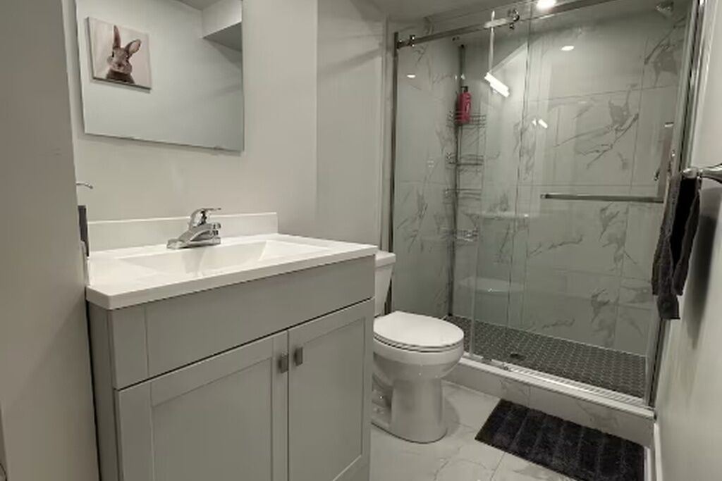 Photo of Bathroom in Thornhill