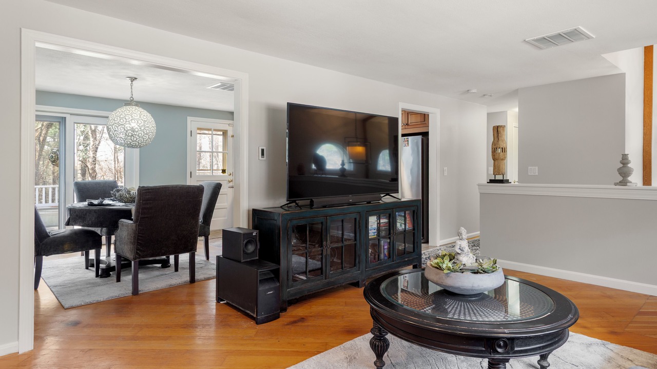 Photo of Livingroom in Sharon