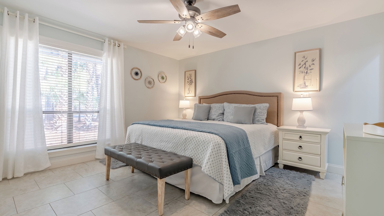 Photo of Bedroom in Gulf Pines