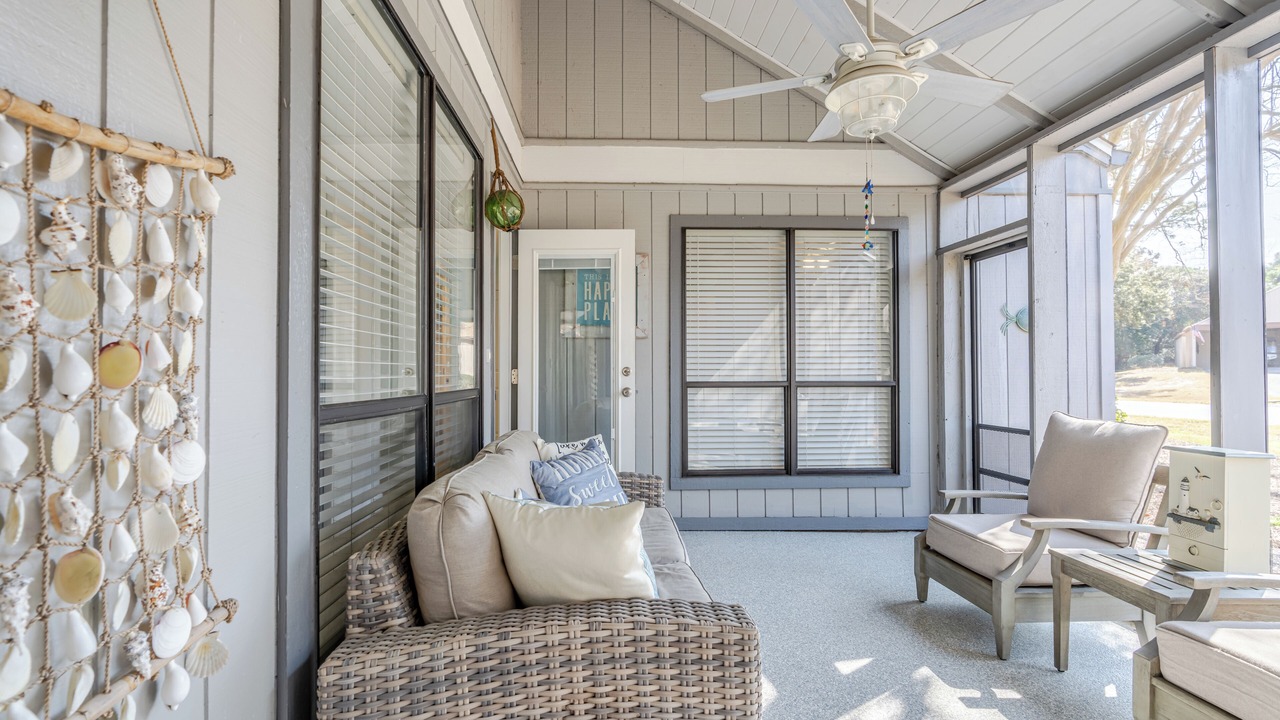 Photo of Livingroom in Gulf Pines