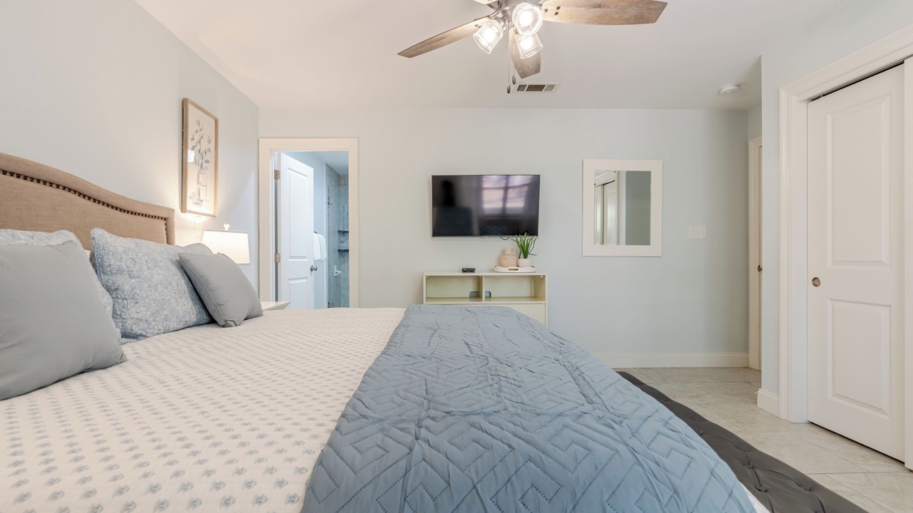Photo of Bedroom in Gulf Pines