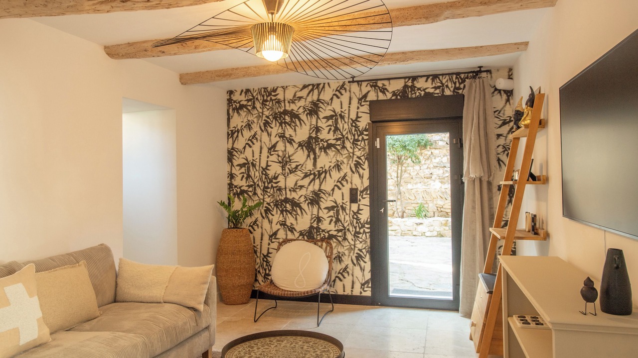Photo of Livingroom in Connaux