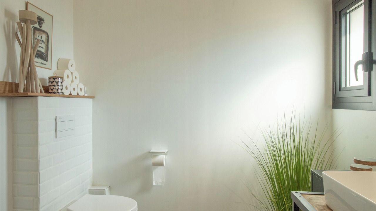 Photo of Bathroom in Connaux