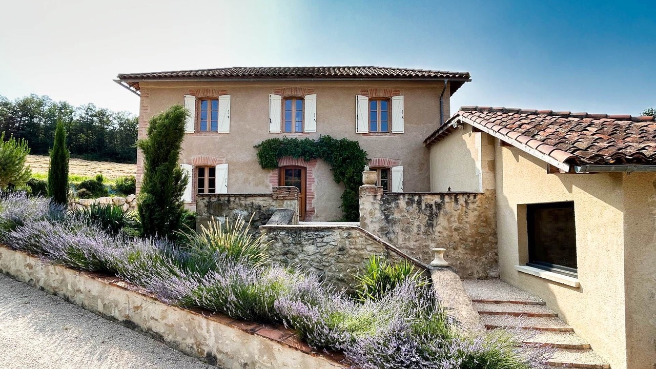 Photo of Others in Castelnau-Barbarens