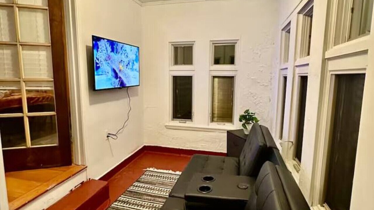 Photo of Livingroom in Downtown Syracuse