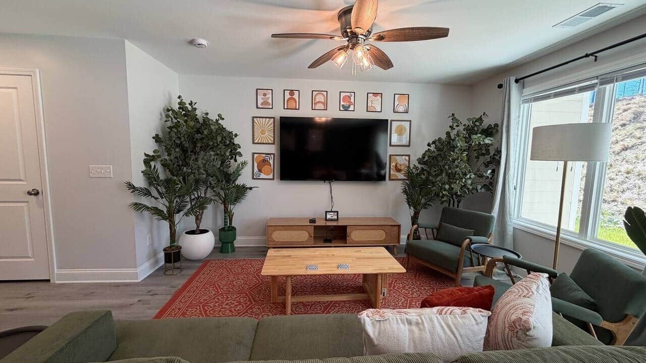 Photo of Livingroom in State Park