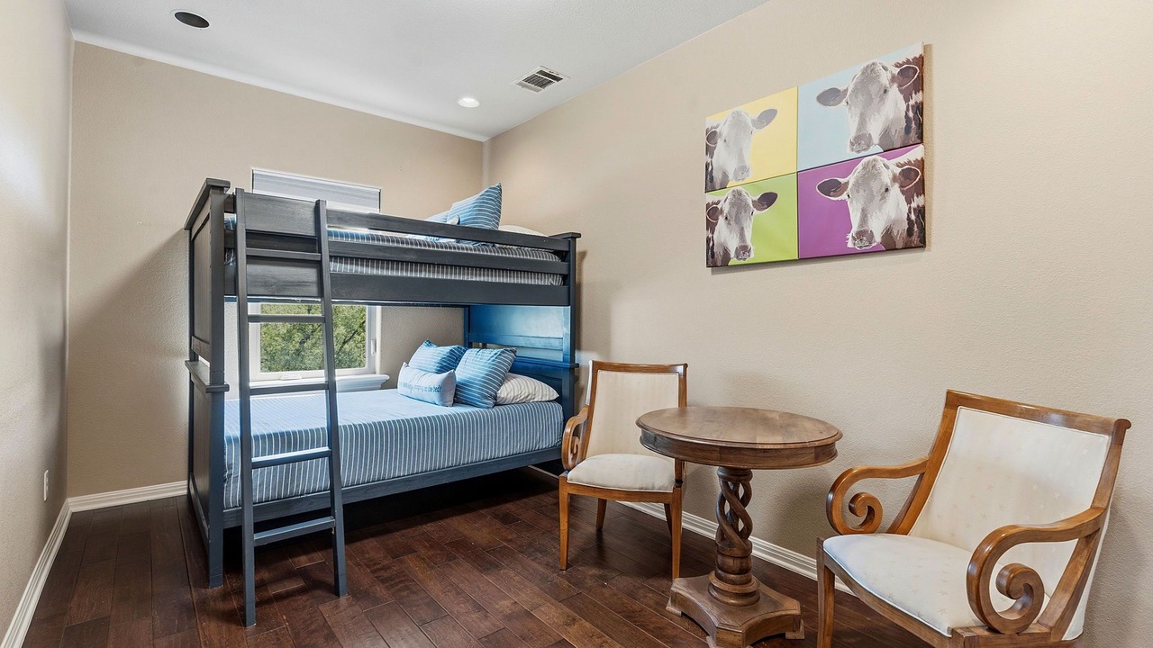 Photo of Bedroom in Paleface Park