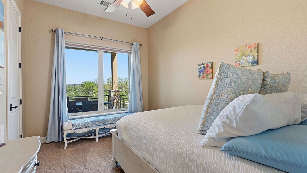Photo of Bedroom in Paleface Park