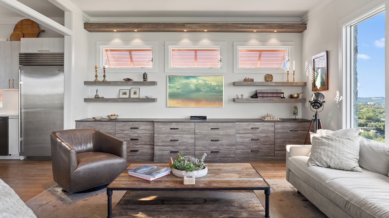 Photo of Livingroom in Travis Landing