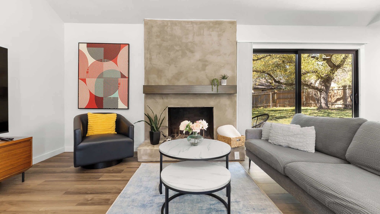 Photo of Livingroom in Oak Forest