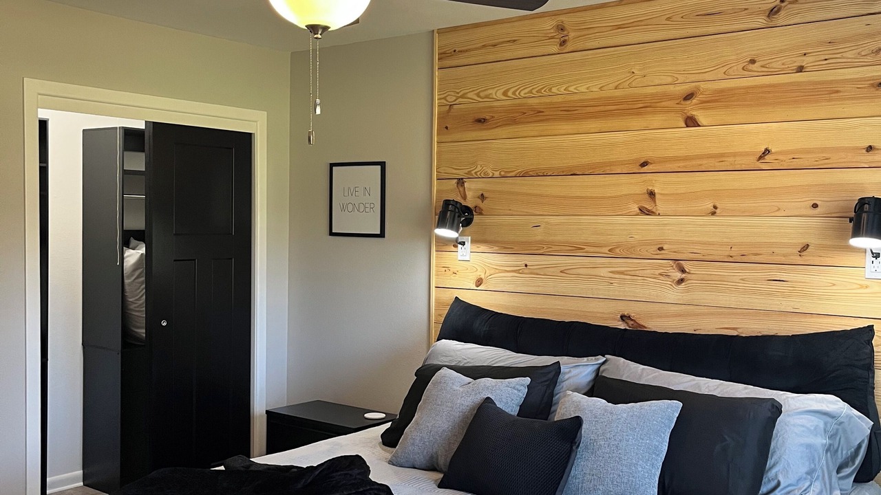 Photo of Bedroom in Murfreesboro