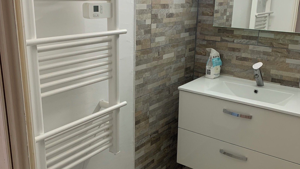 Photo of Bathroom in Saint-Valery-en-Caux