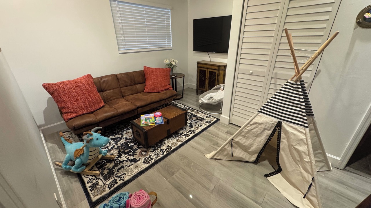 Photo of Livingroom in Poiciana Park II