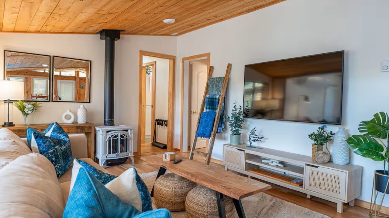 Photo of Livingroom in Huntsville