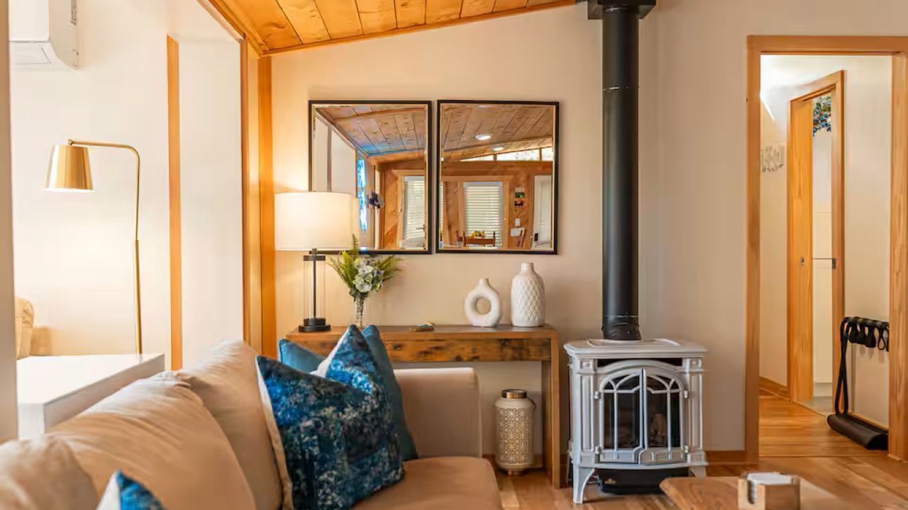 Photo of Livingroom in Huntsville