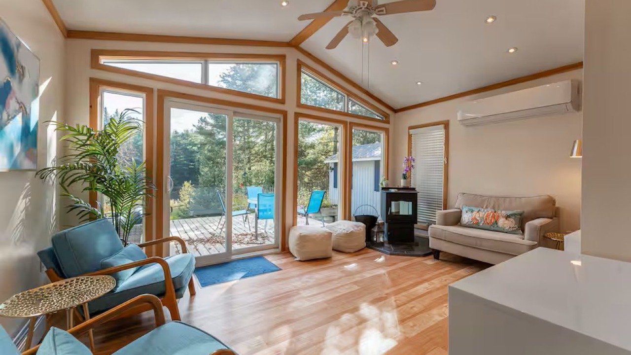 Photo of Livingroom in Huntsville