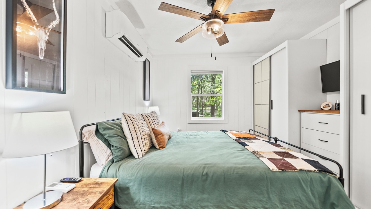 Photo of Bedroom in Gordonville