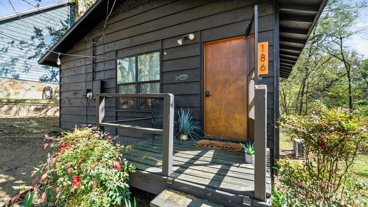 Photo of Outdoor in Gordonville