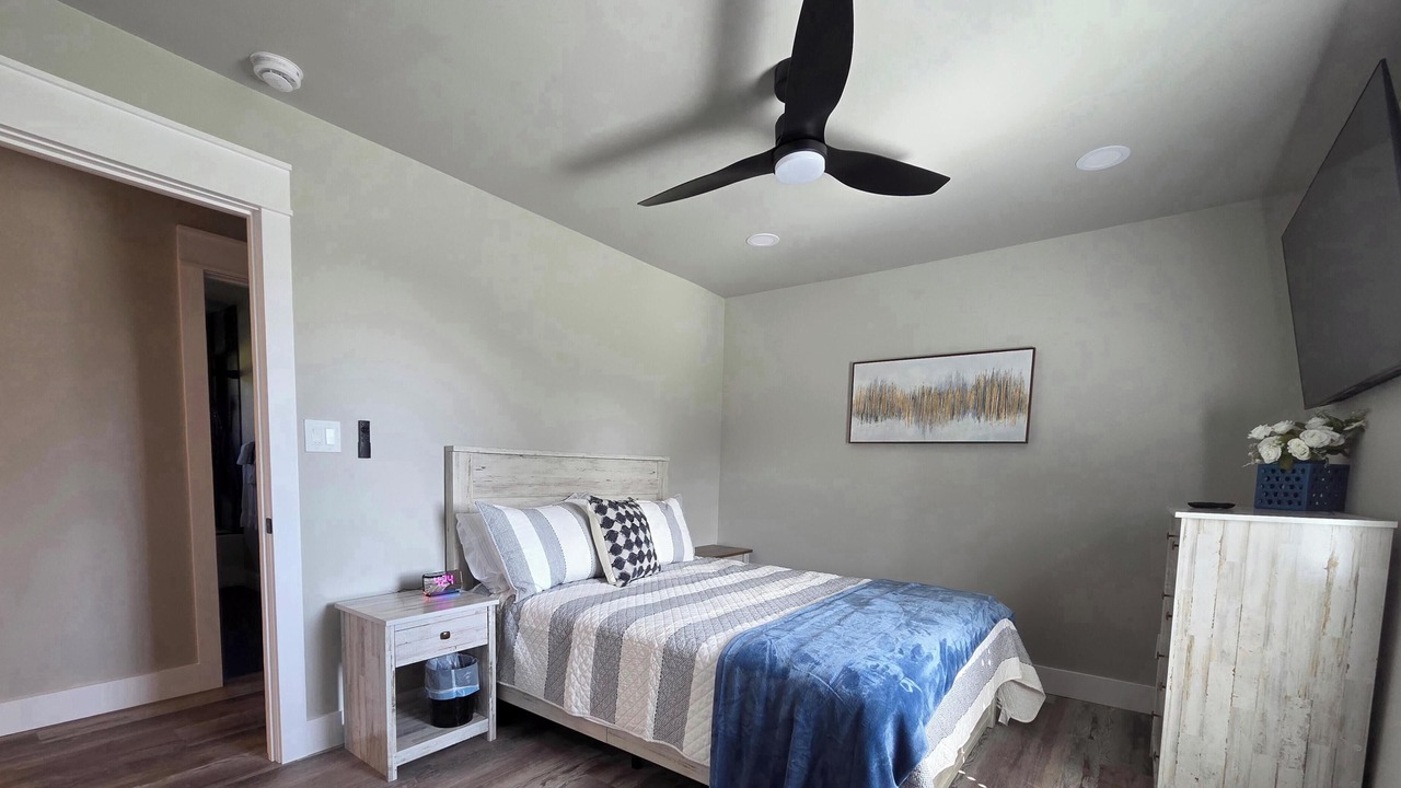 Photo of Bedroom in Maryville