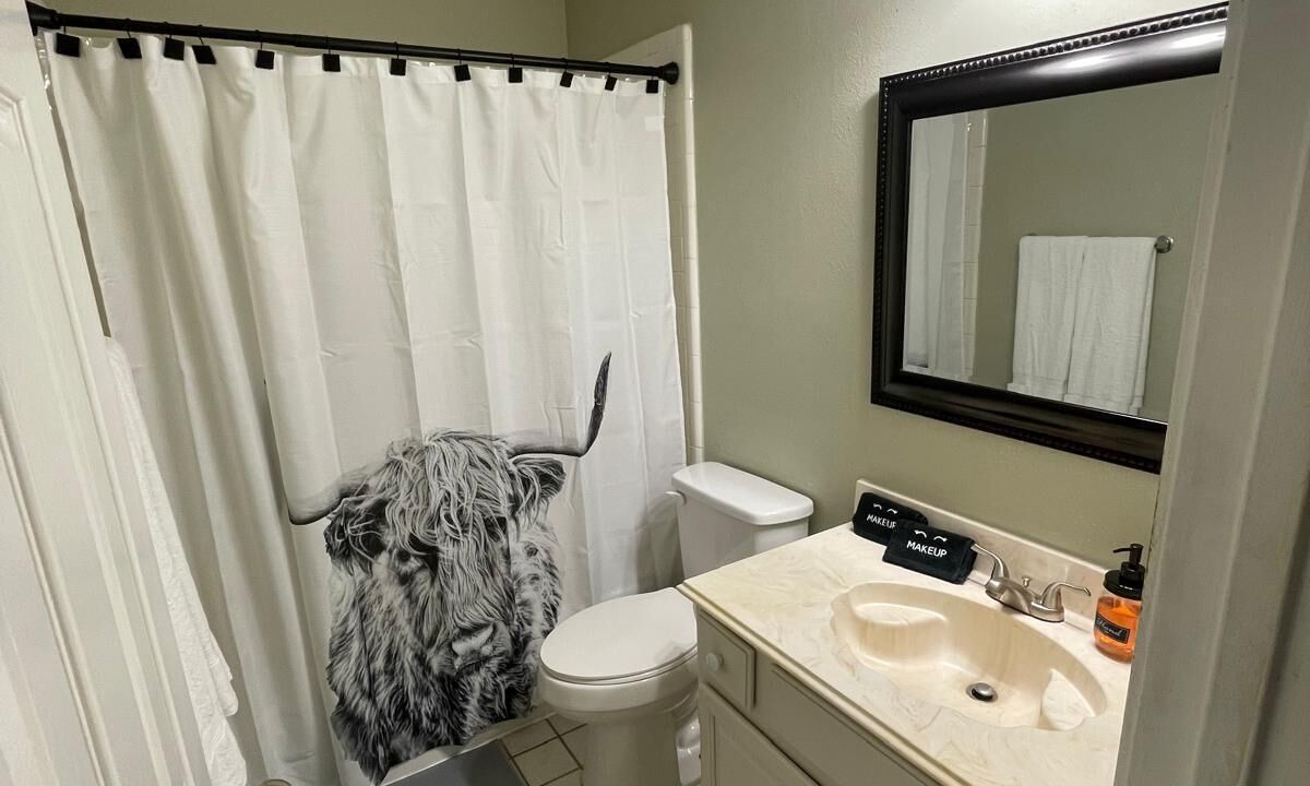 Photo of Bathroom in Deer Park