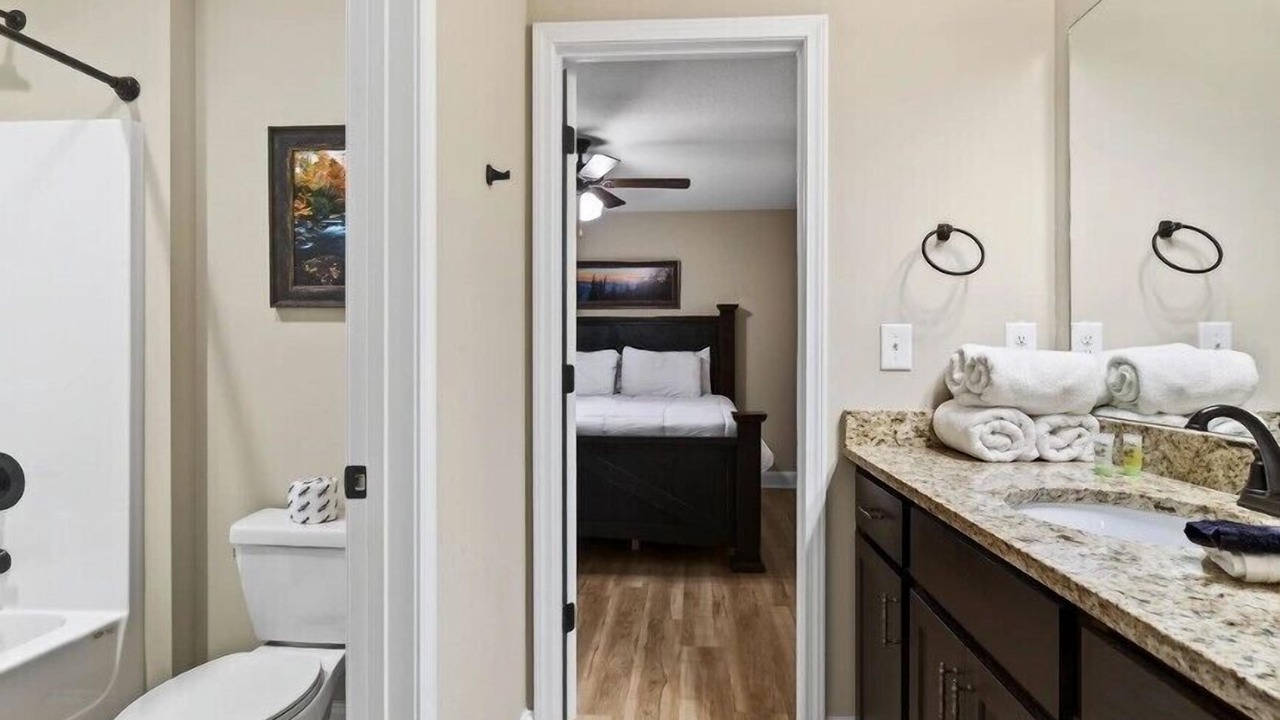 Photo of Bathroom in Pigeon Forge