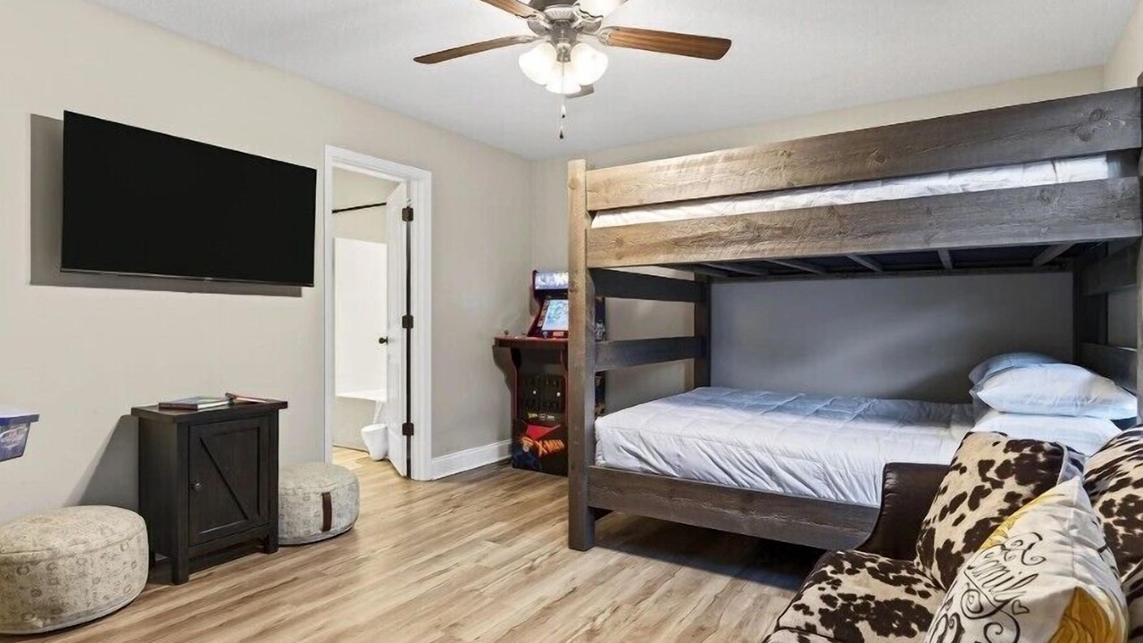 Photo of Bedroom in Pigeon Forge